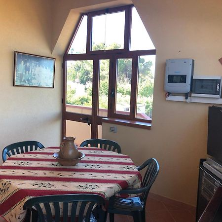 Charming Apartment Menfi Sea View Екстериор снимка